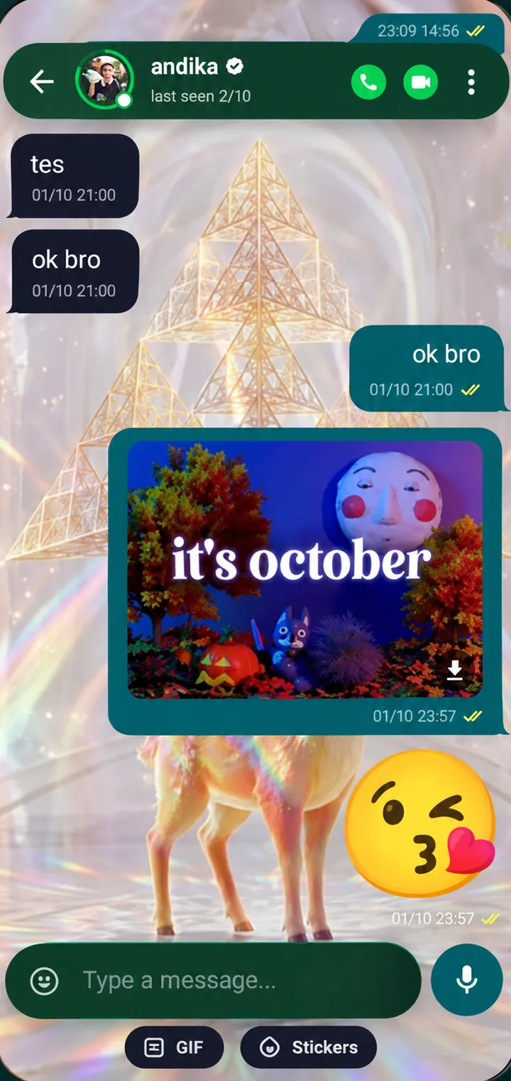 sosmedplus chat on Android, with voice and video call buttons